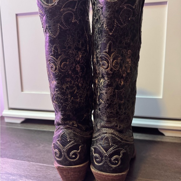 Corral Embroidered Black Western Boots - Picture 4 of 7